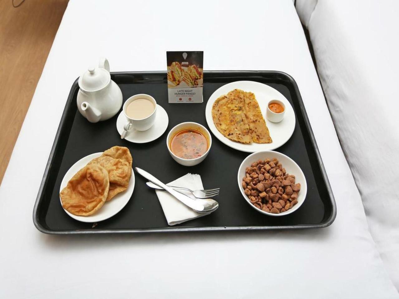 Oyo 22014 Prem Hotel