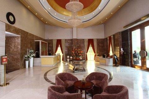 Nidhivan Sarovar Portico Hotel 4*