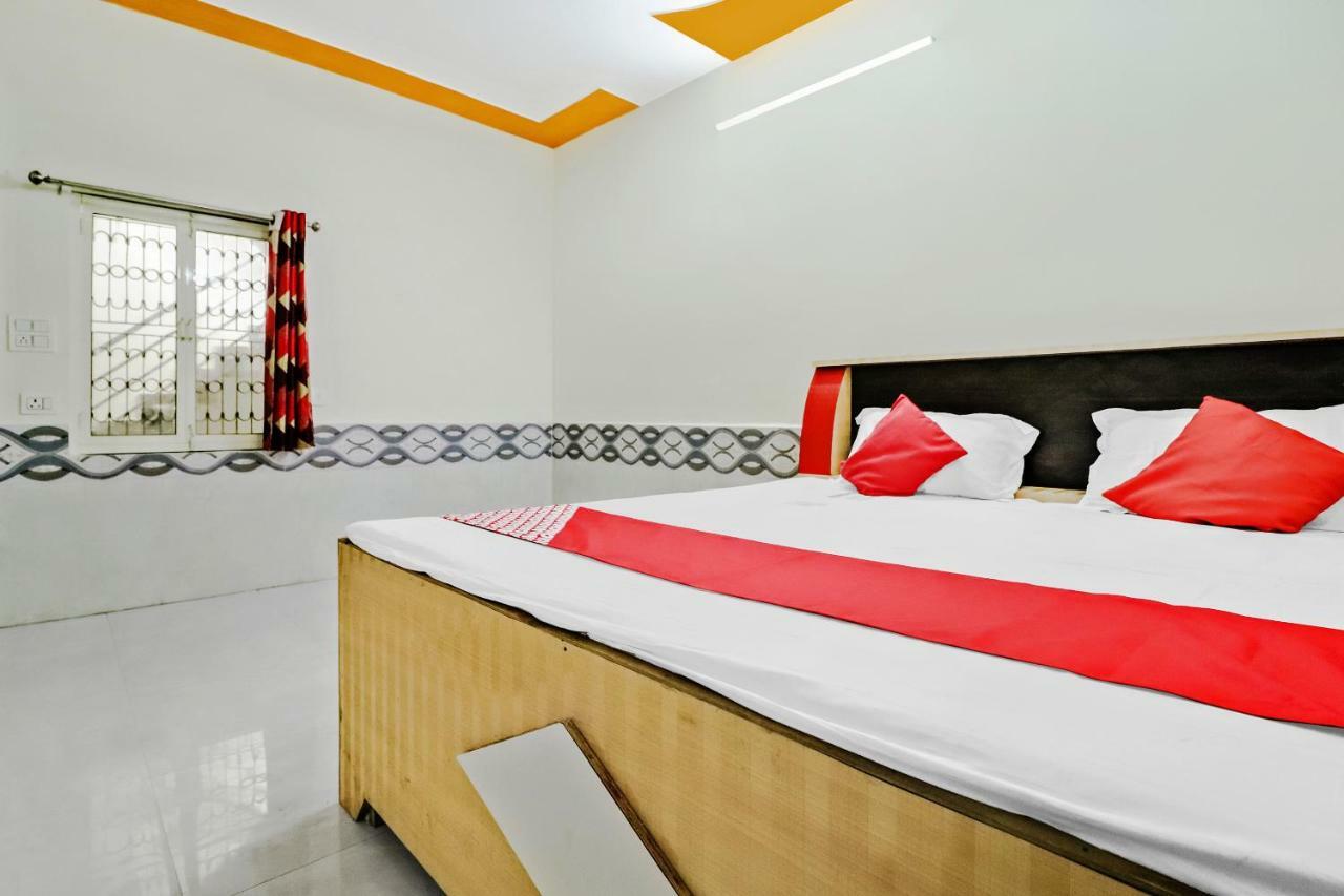 Hotel Oyo 38558 Shri Govind Dham Vrindavan