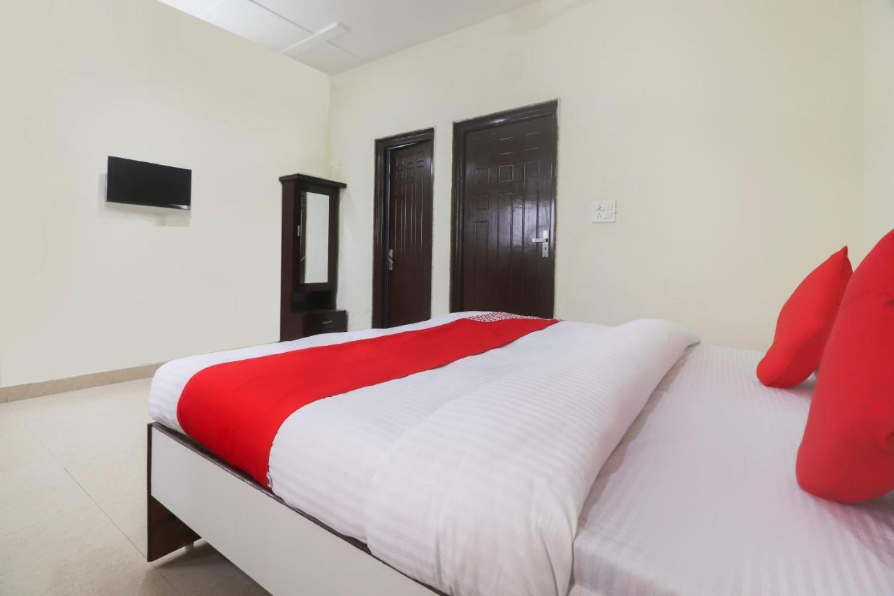 Oyo 64683 Shri Yamuna Palace Hotel 3*