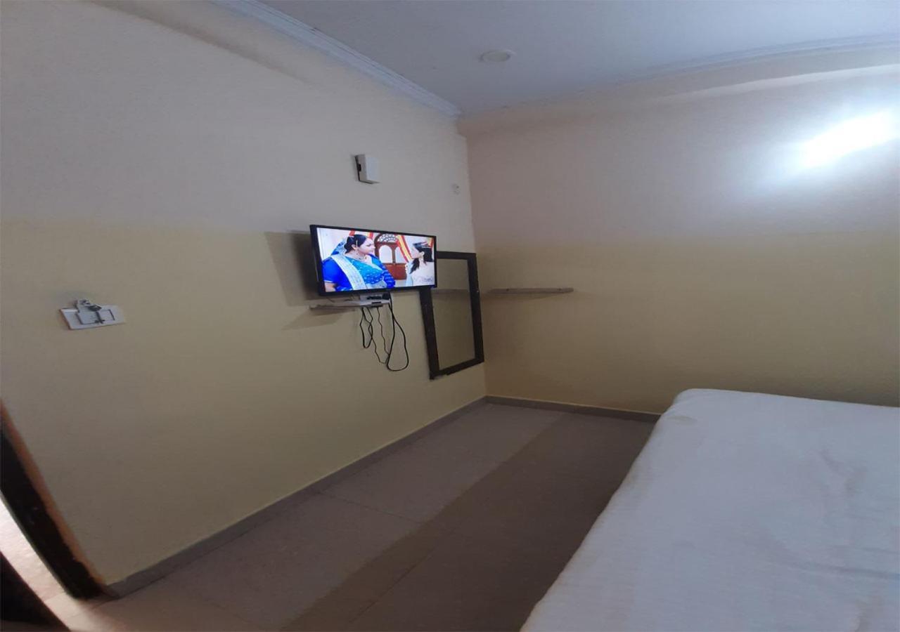 Hotel Jyoti Palace Vrindavan