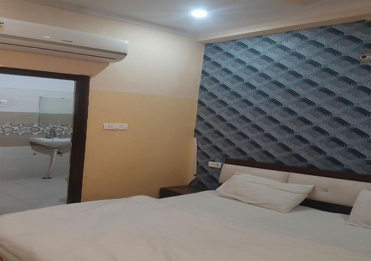 Jyoti Palace Hotel Vrindavan
